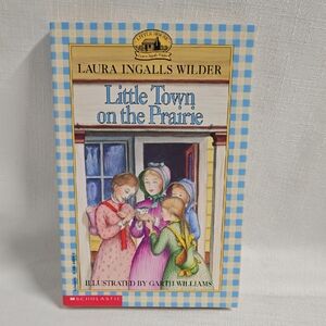 Vintage Paperback Little Town On The Prairie Laura Ingalls Wilder Gingham Cover